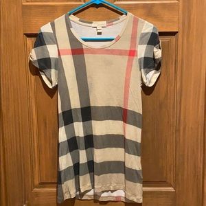 Burberry T shirt